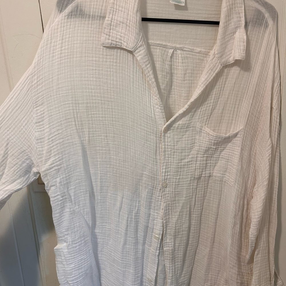 Kona Sol White Women's Casual Button Down Shirt
